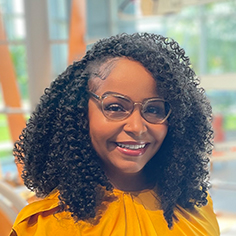 Courtney Addison, consultora de Desarrollo de Talentos 